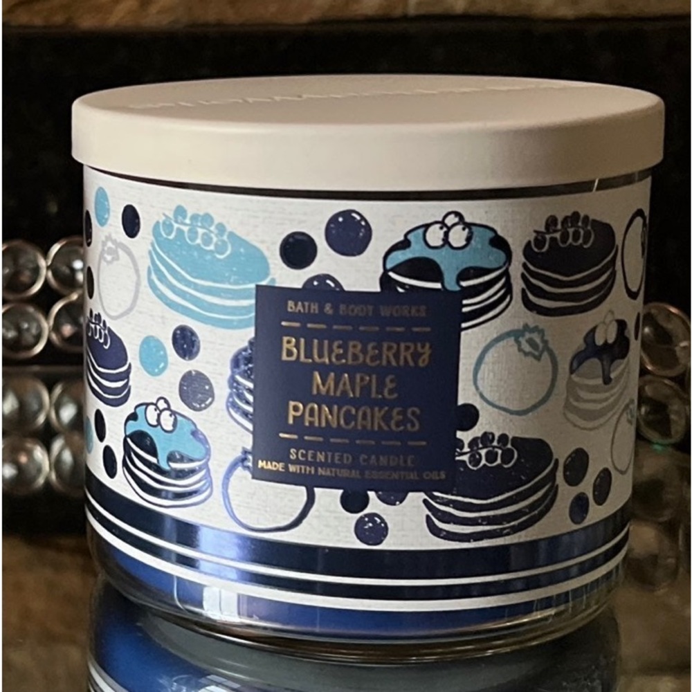 Bath & Body Works Blueberry Maple Pancakes
